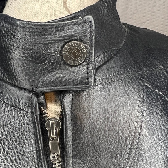 Diamond Plate Leather Motorcycle Jacket with Orange stripe - Picture 3 of 9